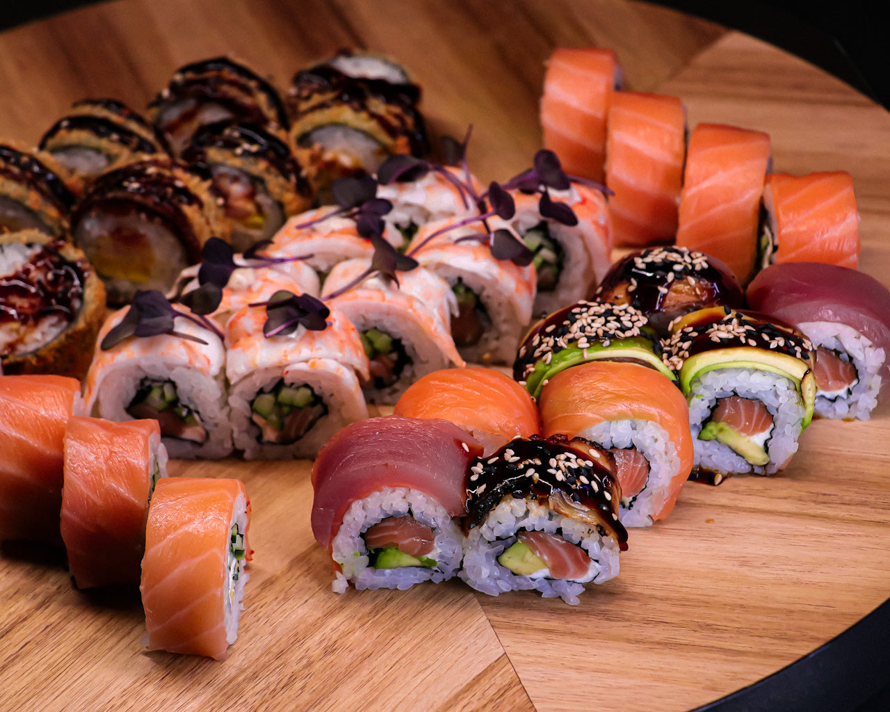 Oki Sushi Plate